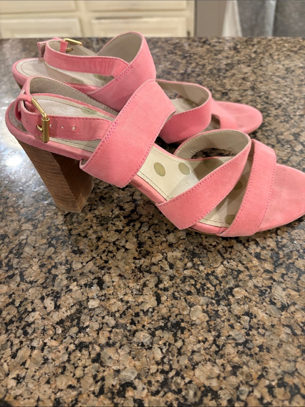 Boden pink suede heels size EU 39.